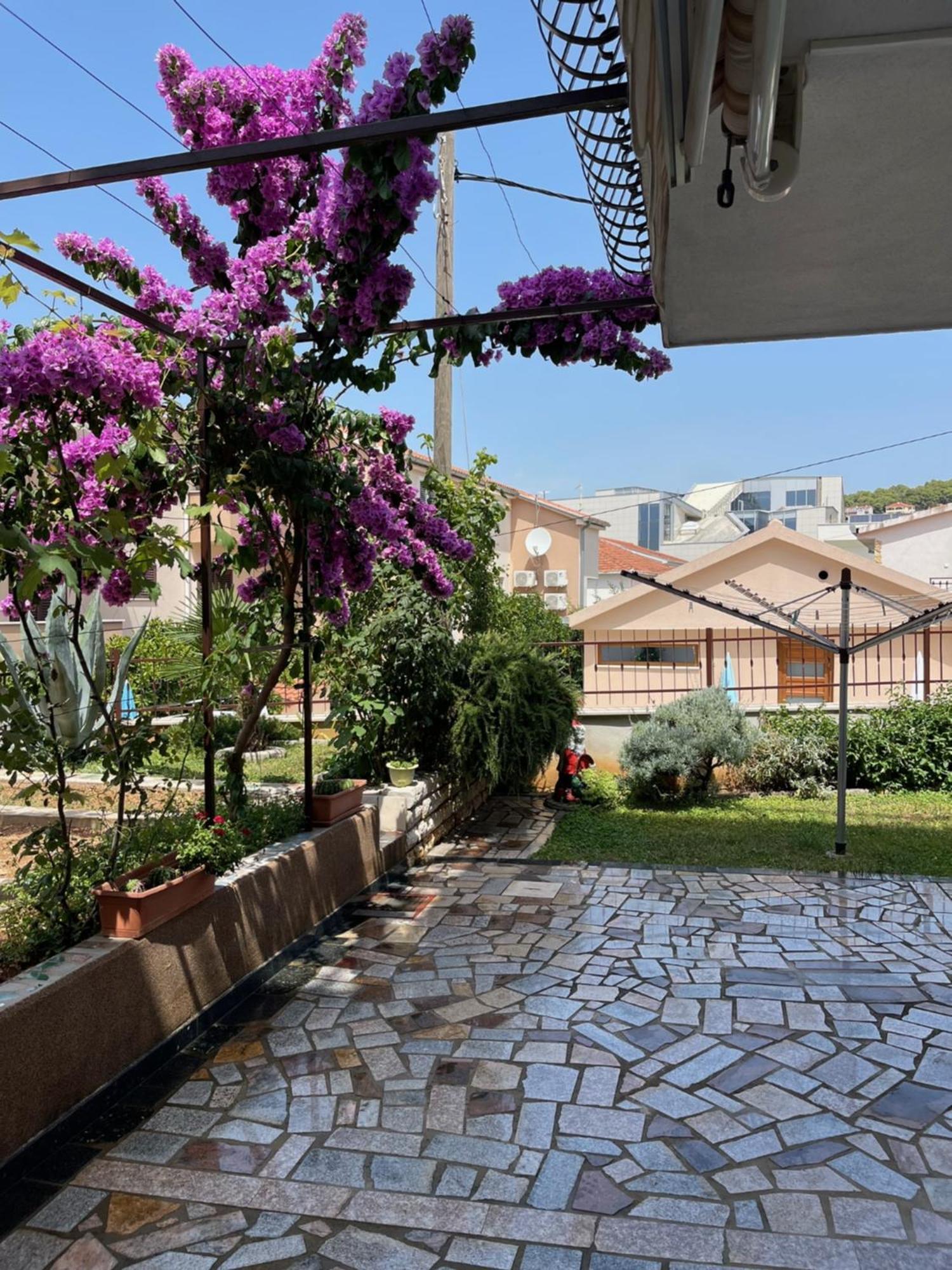 Villa Petra Τρογκίρ Εξωτερικό φωτογραφία